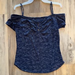 Off the shoulder top size medium in blue